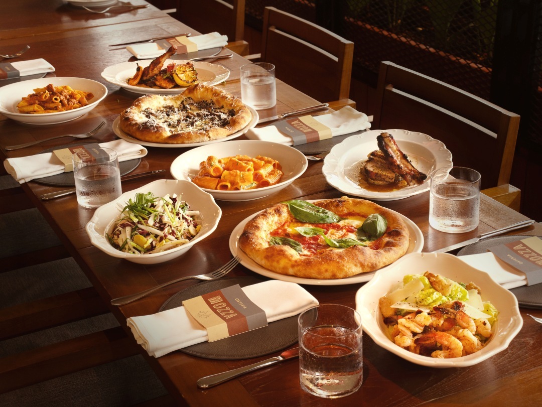 MIN OM Alfresco Food Shot R1